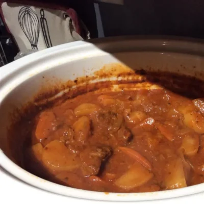 Cozido De Carne Italiano De Fogão Lento