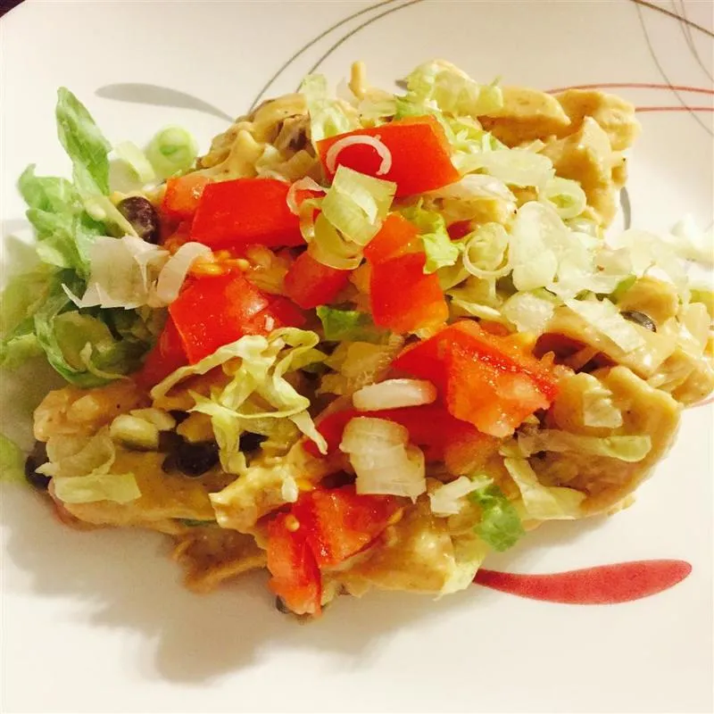 Enchiladas de frango em uma frigideira