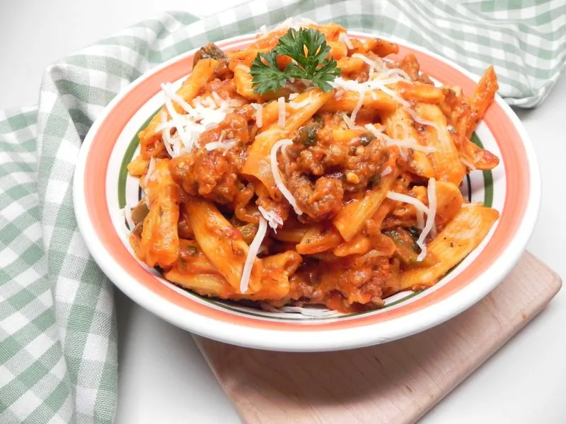 Instant Pot & Macarrao com Salsicha Italiana