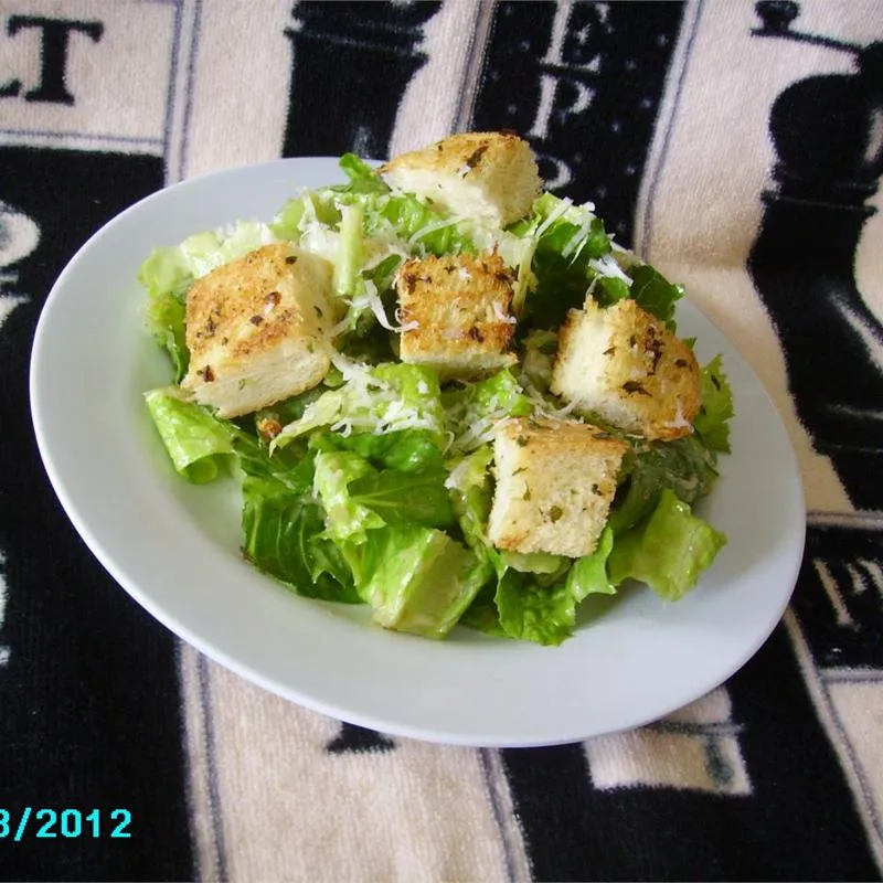 Salada Caesar Quase Autêntica