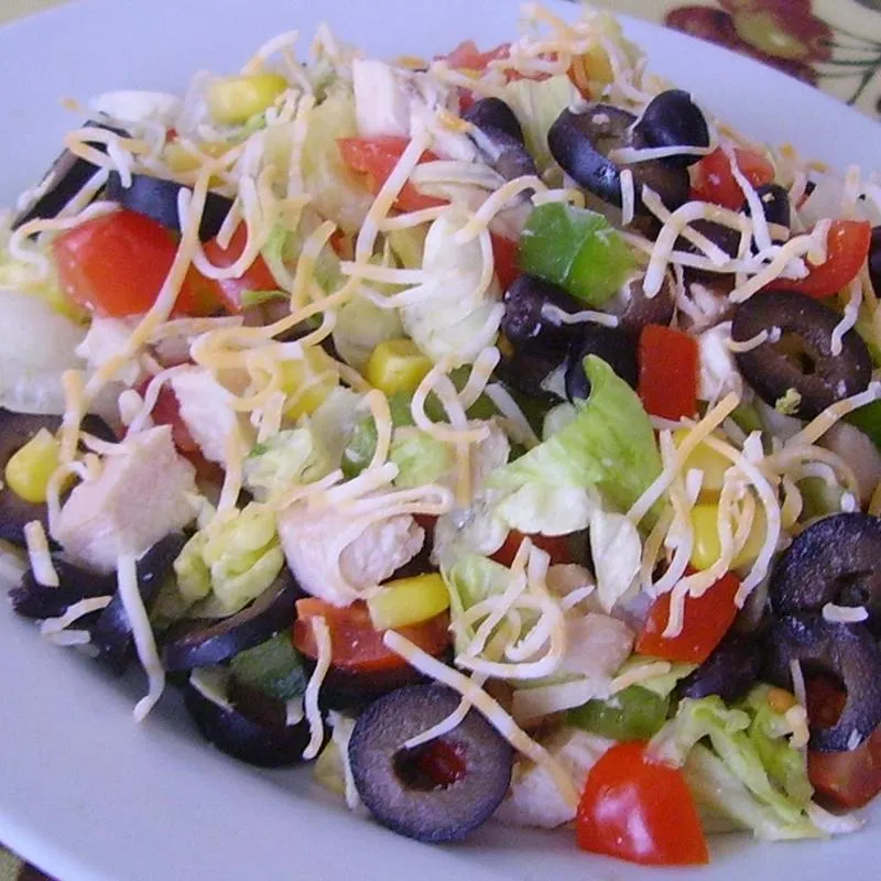 Salada de Costeleta de Frango Super Tex-Mex