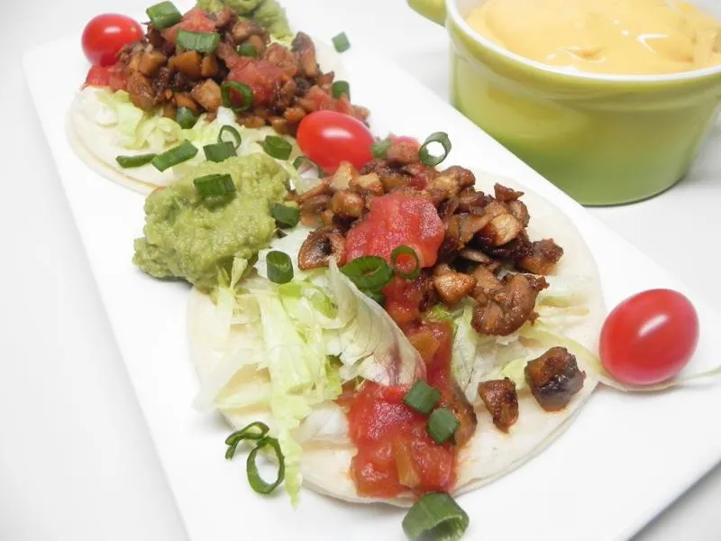 Tacos de cogumelos vegetarianos