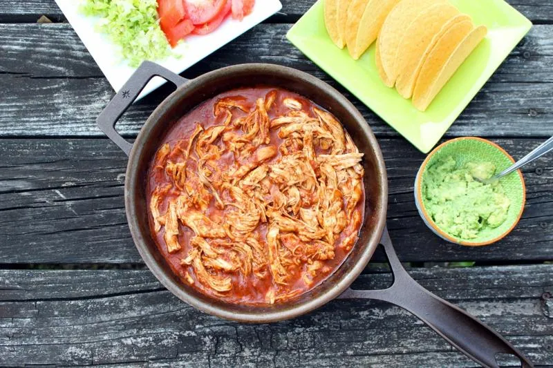 Tacos de frango desfiados fáceis