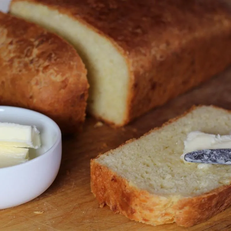 Pão de Páscoa com Queijo Romano