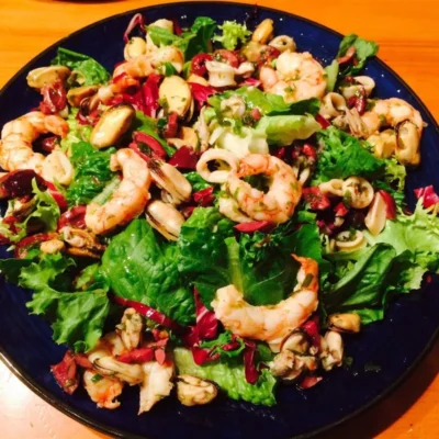 Salada Italiana Marinada de Frutos do Mar