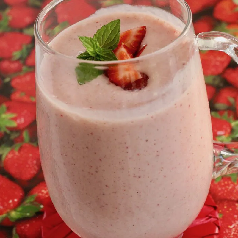 Morango Lassi de Serena