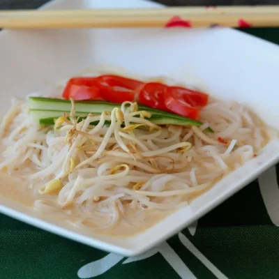Macarrão de Soja Coreano (Kong Kook Su)