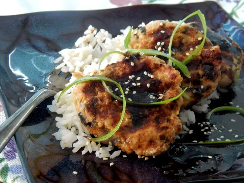 Tsukune (almôndegas de frango japonesas)