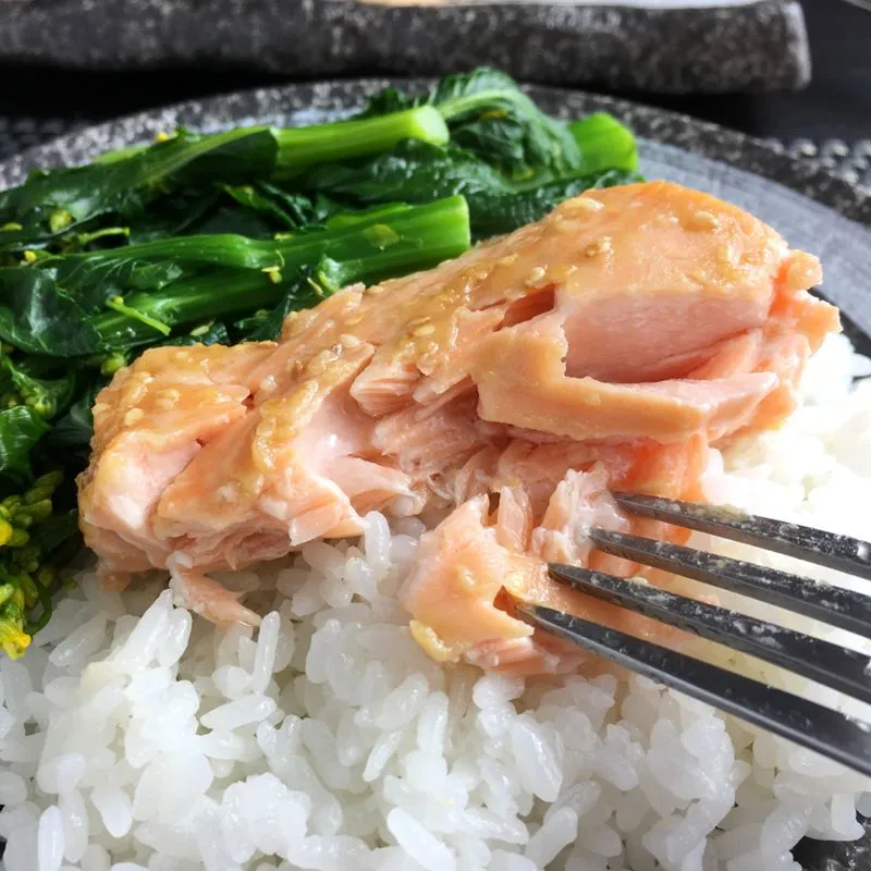Filetes De Salmão Miso Grelhado