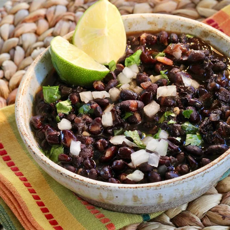 Instant Pot & Feijao Preto Estilo Cubano