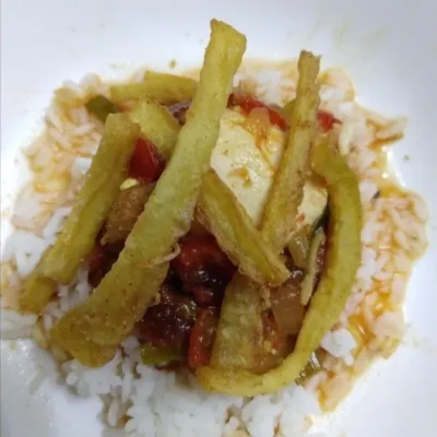 Huevo Saltado Vegetariano