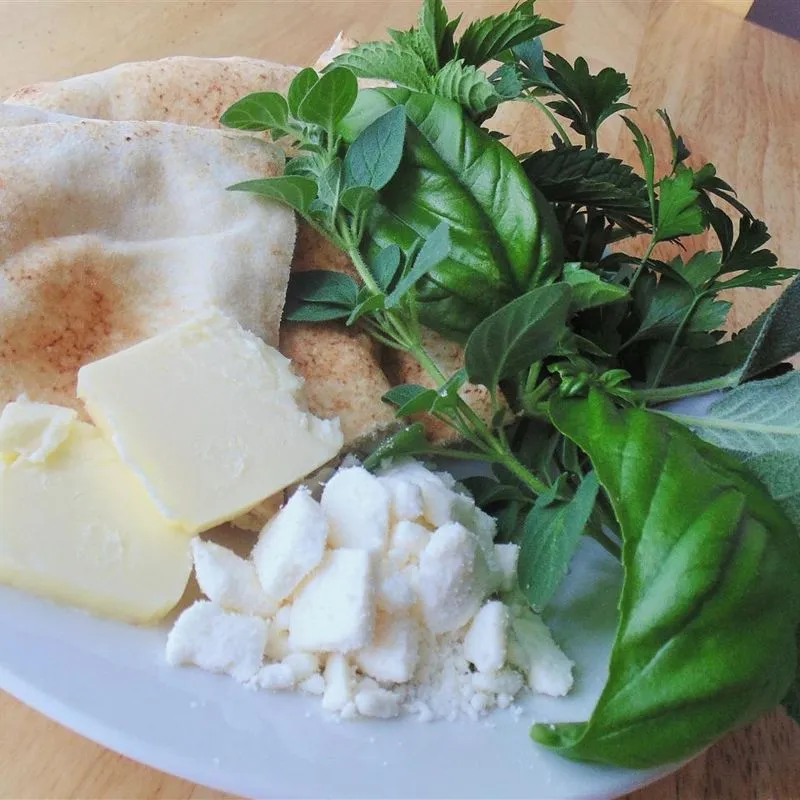 Erva persa e queijo