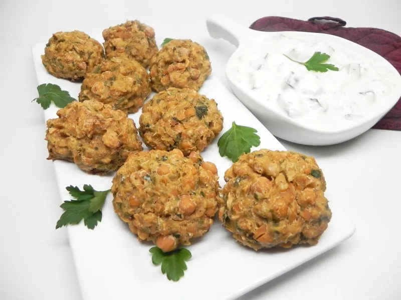 Falafel Assado Picante com Tzatziki