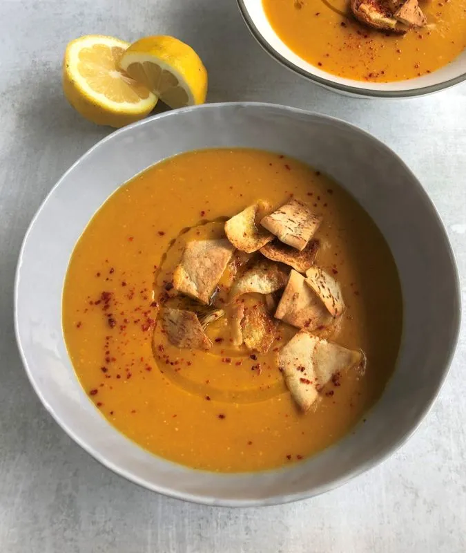 Instant Pot & Sopa de lentilha libanesa Shorbat Adas