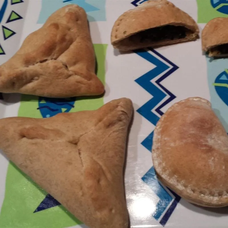 Jiddo’s Fatayer Sabanegh (triângulos de espinafre)