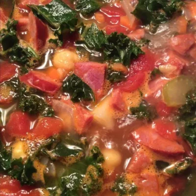 Sopa de Linguiça Portuguesa