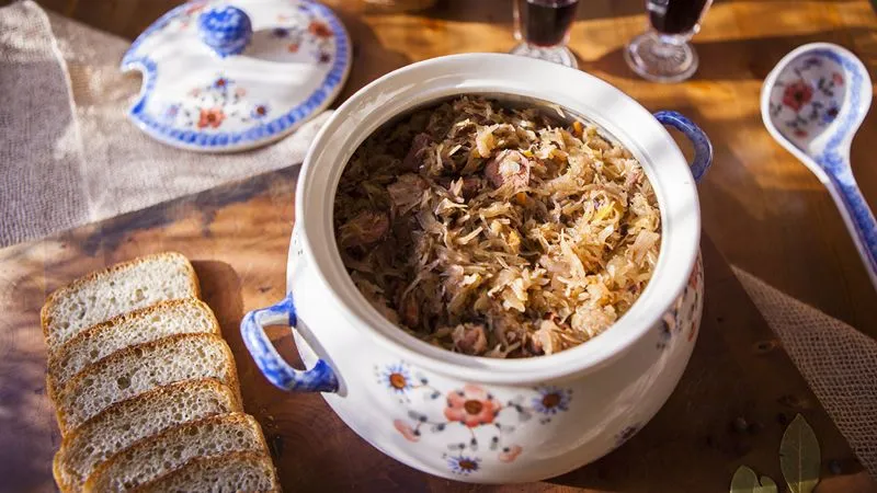 Bigos (ensopado de caçador polonês)
