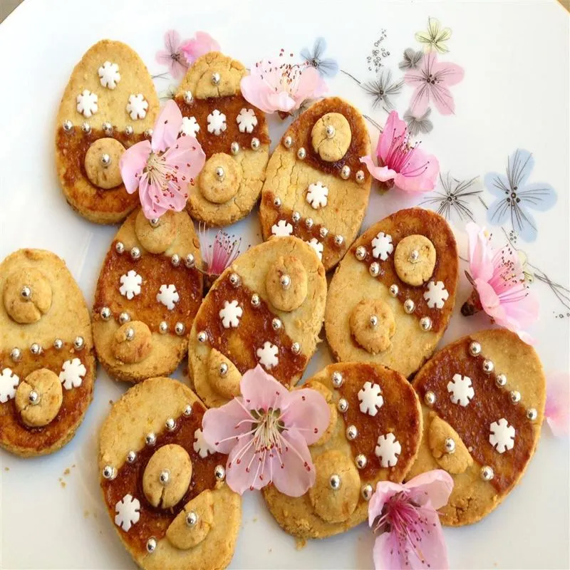 Biscoitos de ovo de páscoa sem glúten