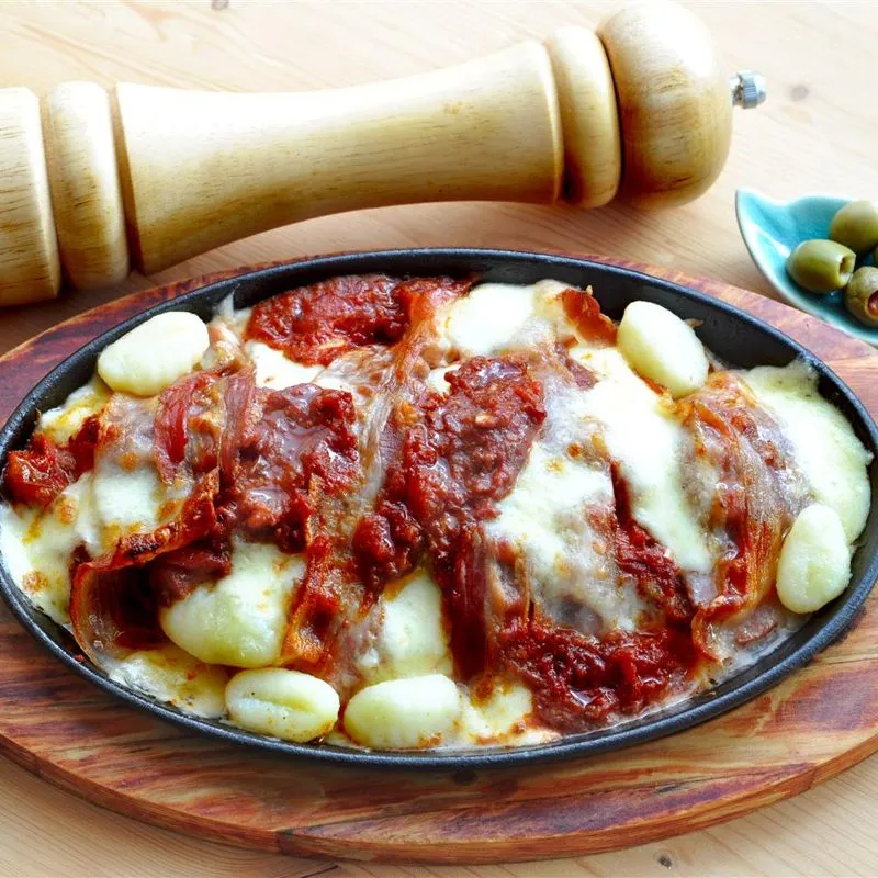 Fettucine com Molho de Salmão Celestial
