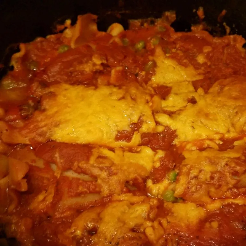 Lasanha de queijo com forno holandês fácil