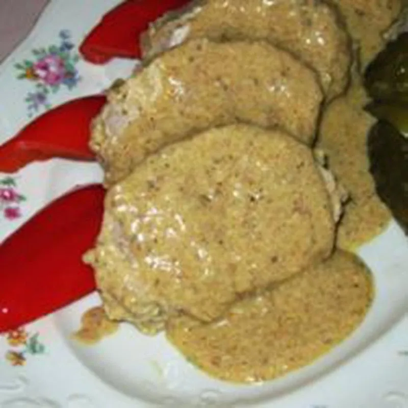 Schab w Mleku (lombo de porco escalfado)