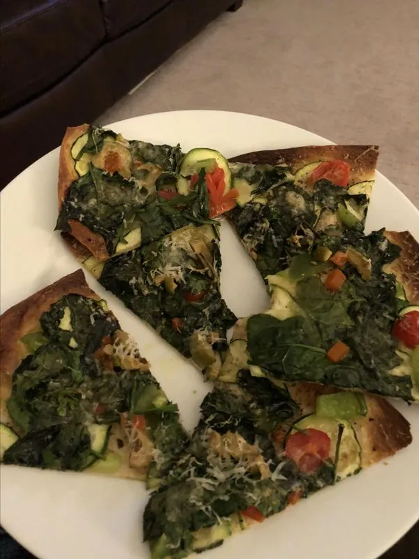 Pizza de pão sírio fácil