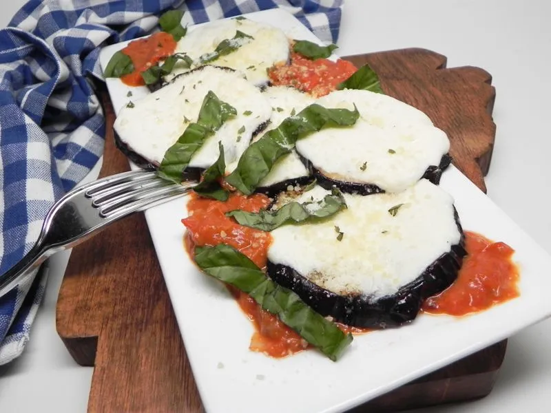 Berinjela com Parmesão Grelhado