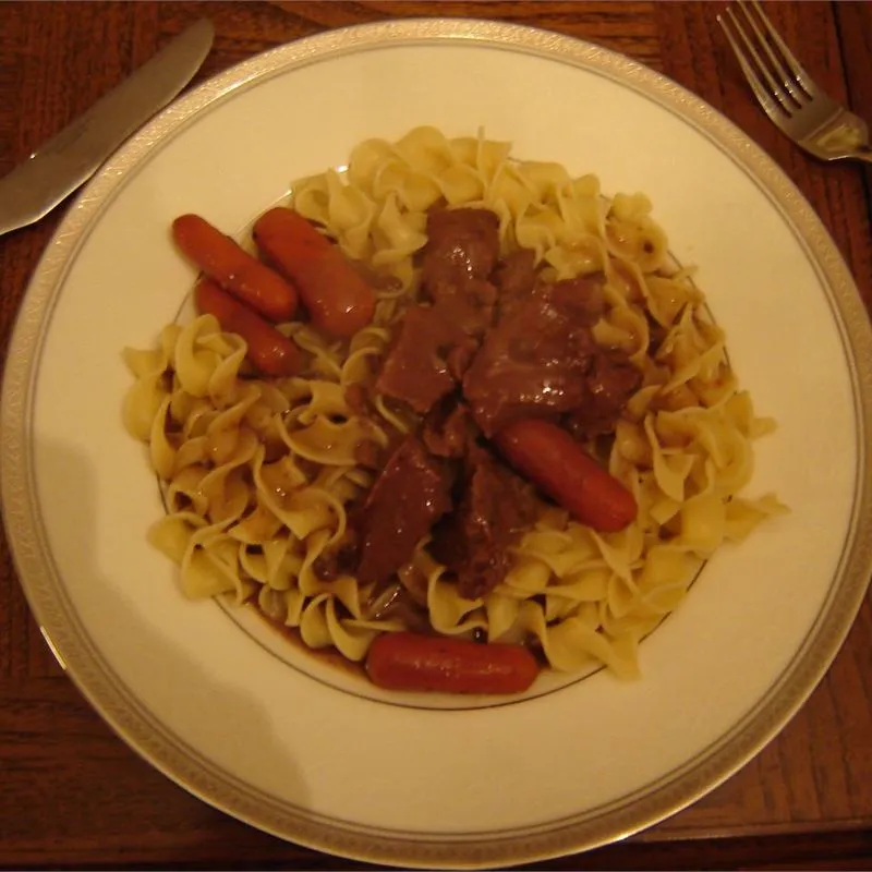 Cozido de carne de veado com fogão lento