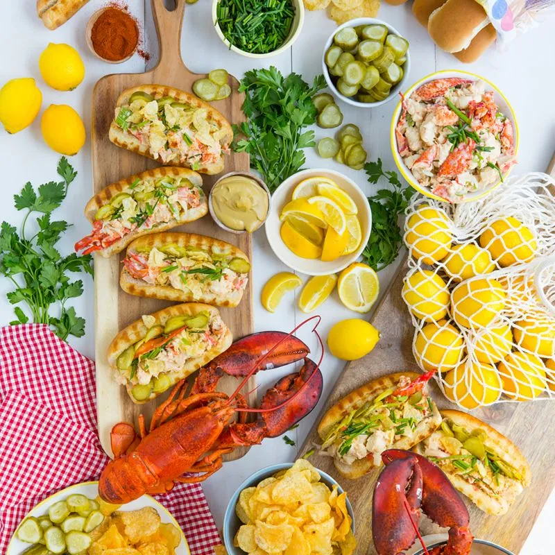 Lobster Roll inspirado na Costa Leste