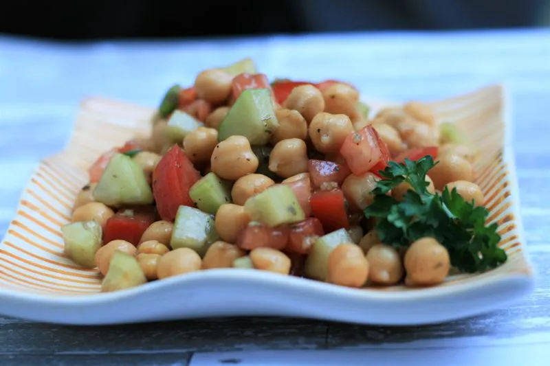 Salada De Grão De Bico Rápido