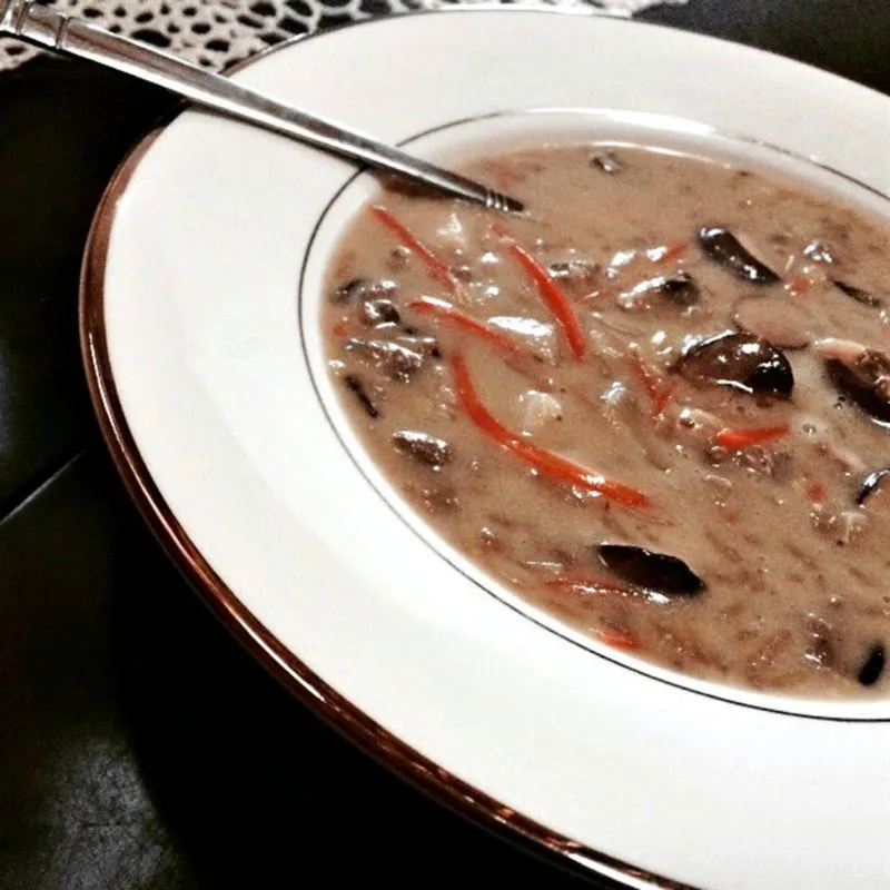 Sopa de Queijo de Arroz Selvagem