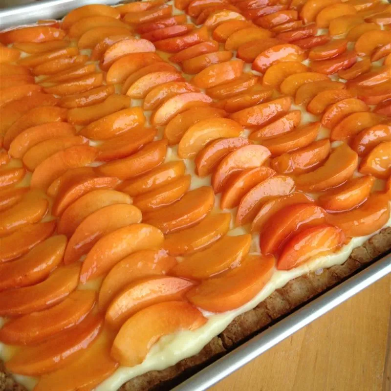 Tarte de Damasco Tieton com Creme de Manjericão